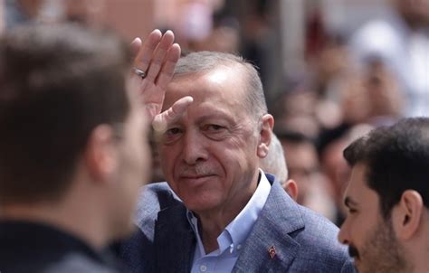 Turkish incumbent Erdogan takes early lead in presidential election, state-run news agency says